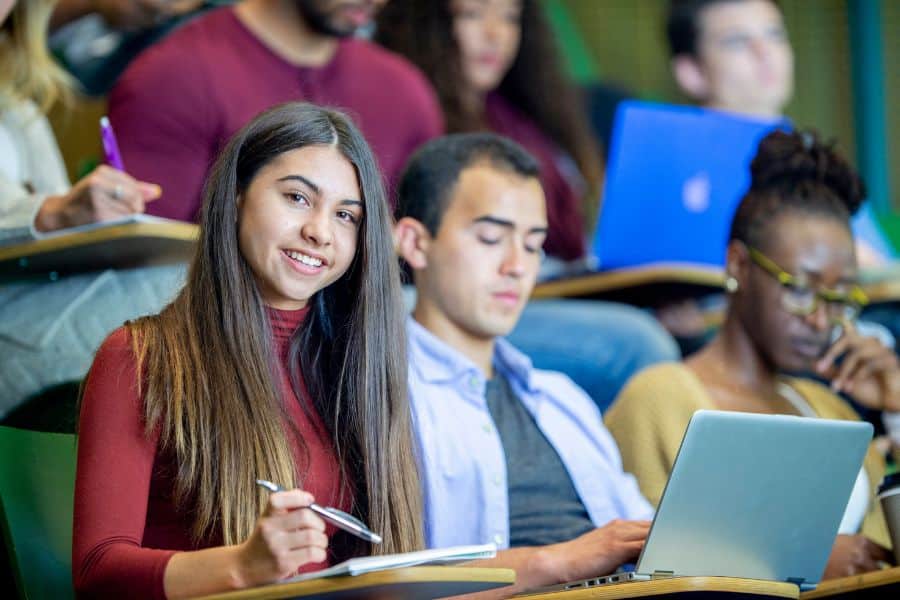 students attending a lecture at ufs