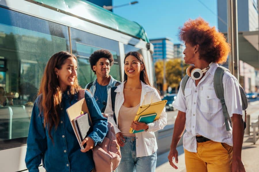 students walking to sefako makgatho health sciences university