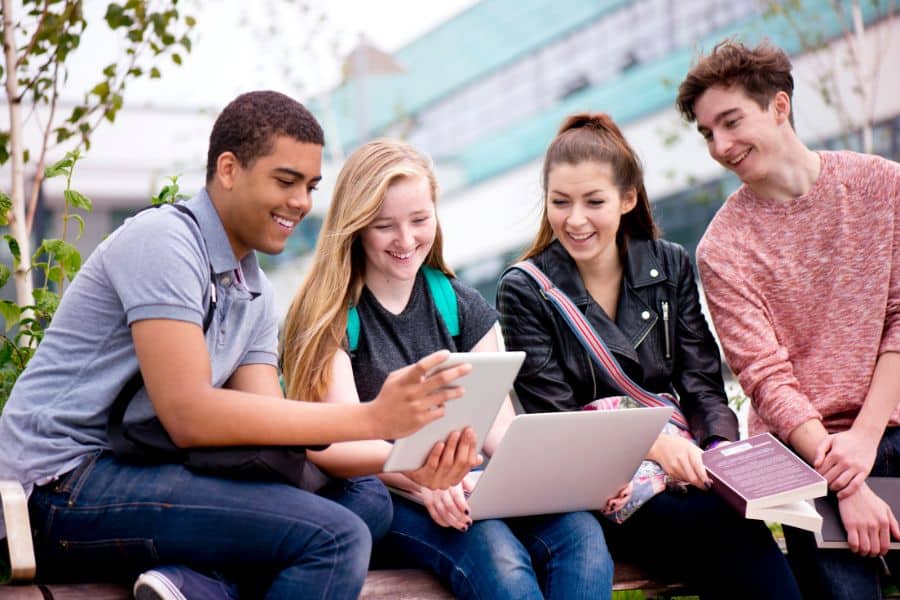 students viewing rosebank college application dates