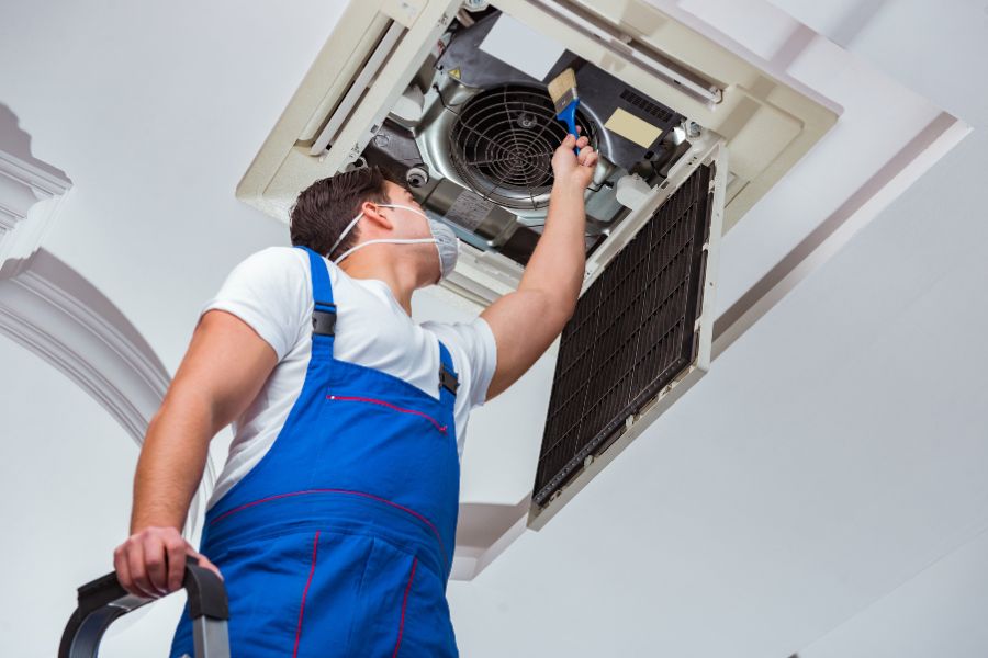 air conditioning technician