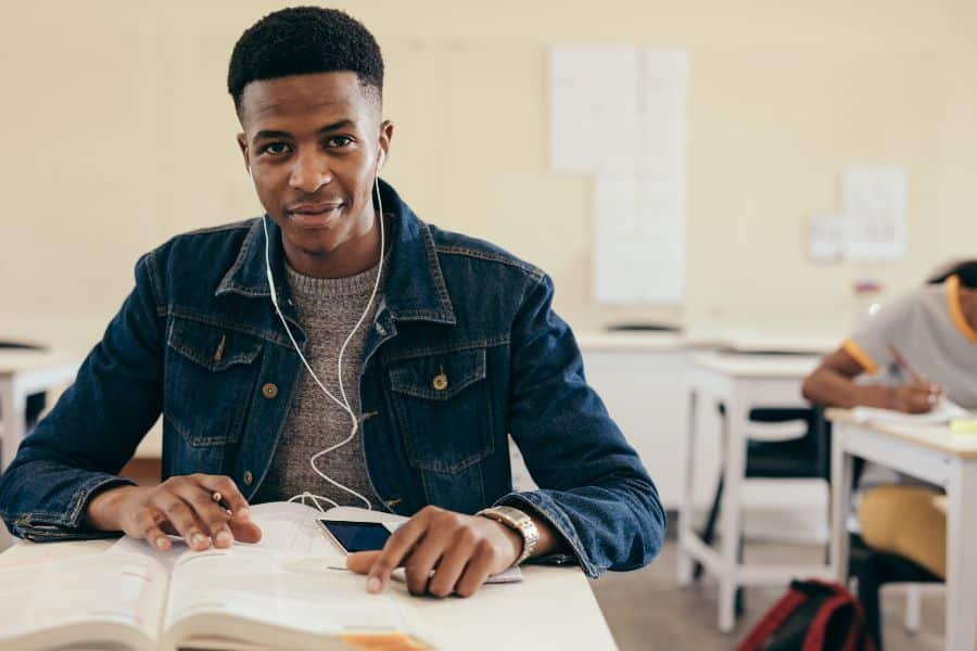 learner studying for 2025 matric rewrite